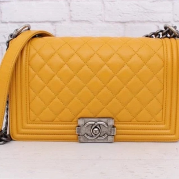Authentic CHANEL Yellow Quilted Shoulder Boy Bag With COA - Picture 1 of 16